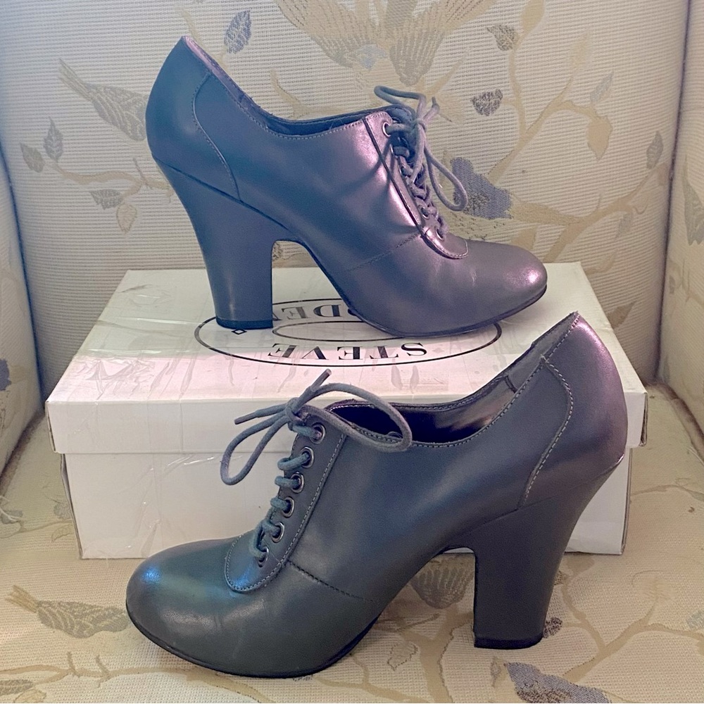 Nurse Ratched funky shape Steve Madden gray